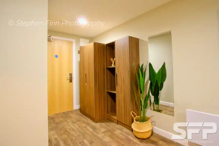 Stanley Studios Dundee show flat - wardrobe